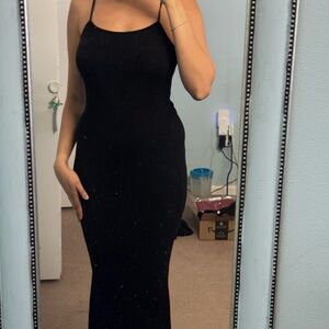 Black ribbed maxi dress